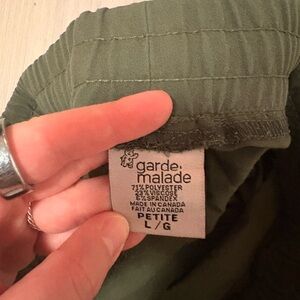 Garde Malade Olive Green Demi Joggers